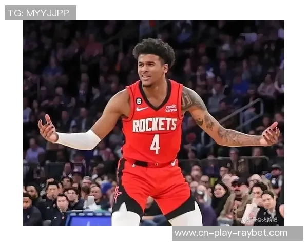 三后卫组合失灵福克斯卡斯尔与哈珀表现低迷合计35投仅8中还出现10次失误